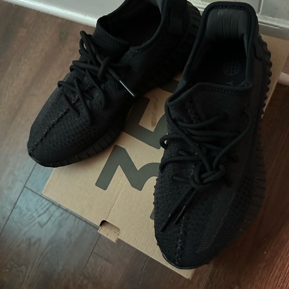 Adidas Yetzy Boost Sneakers - Picture 2 of 7